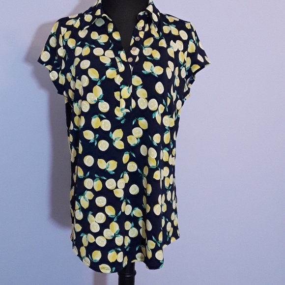 Lemon blouse 🍋 - Picture 1 of 6